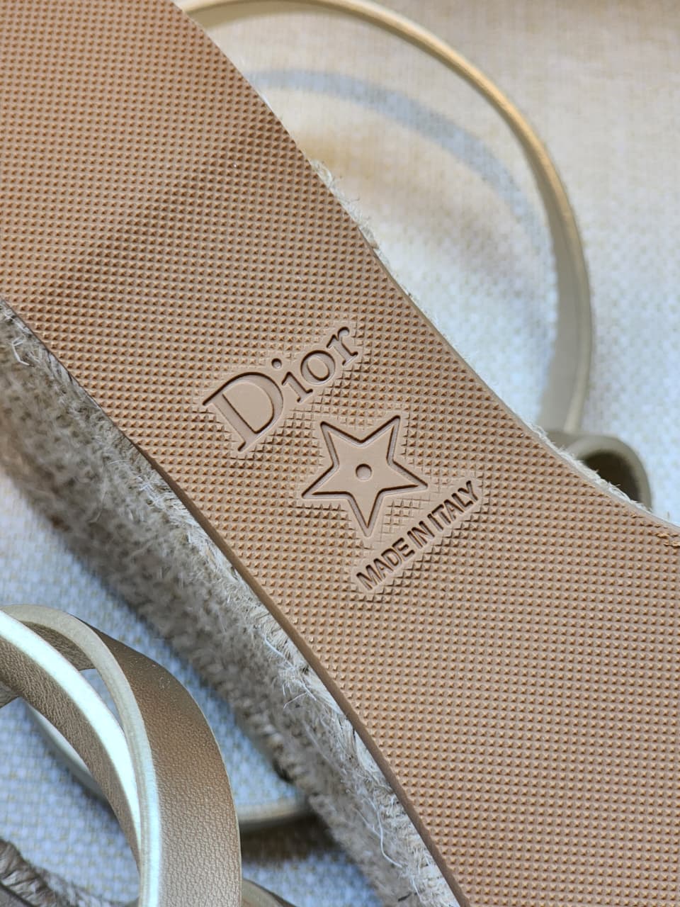 Dior