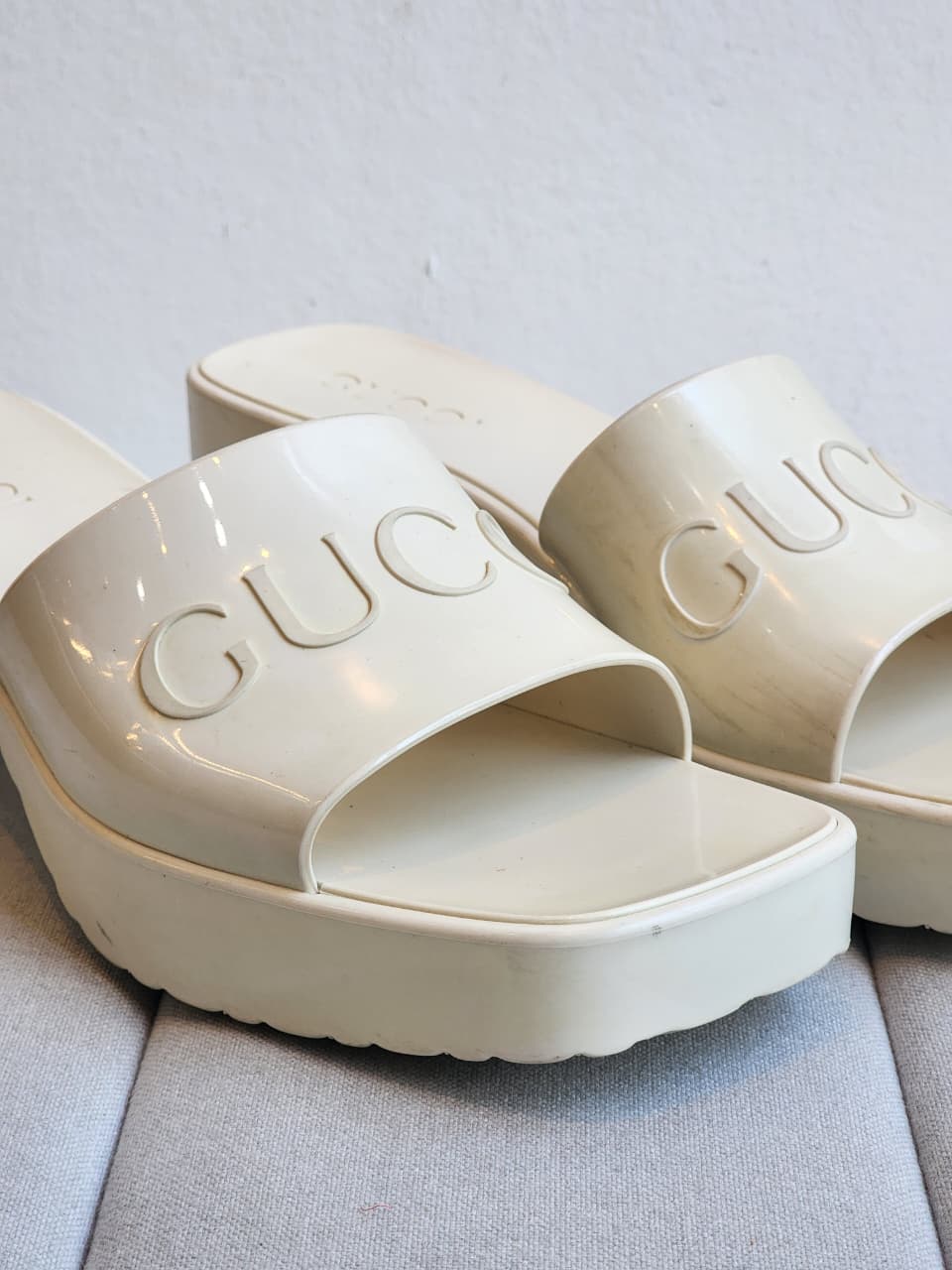Gucci