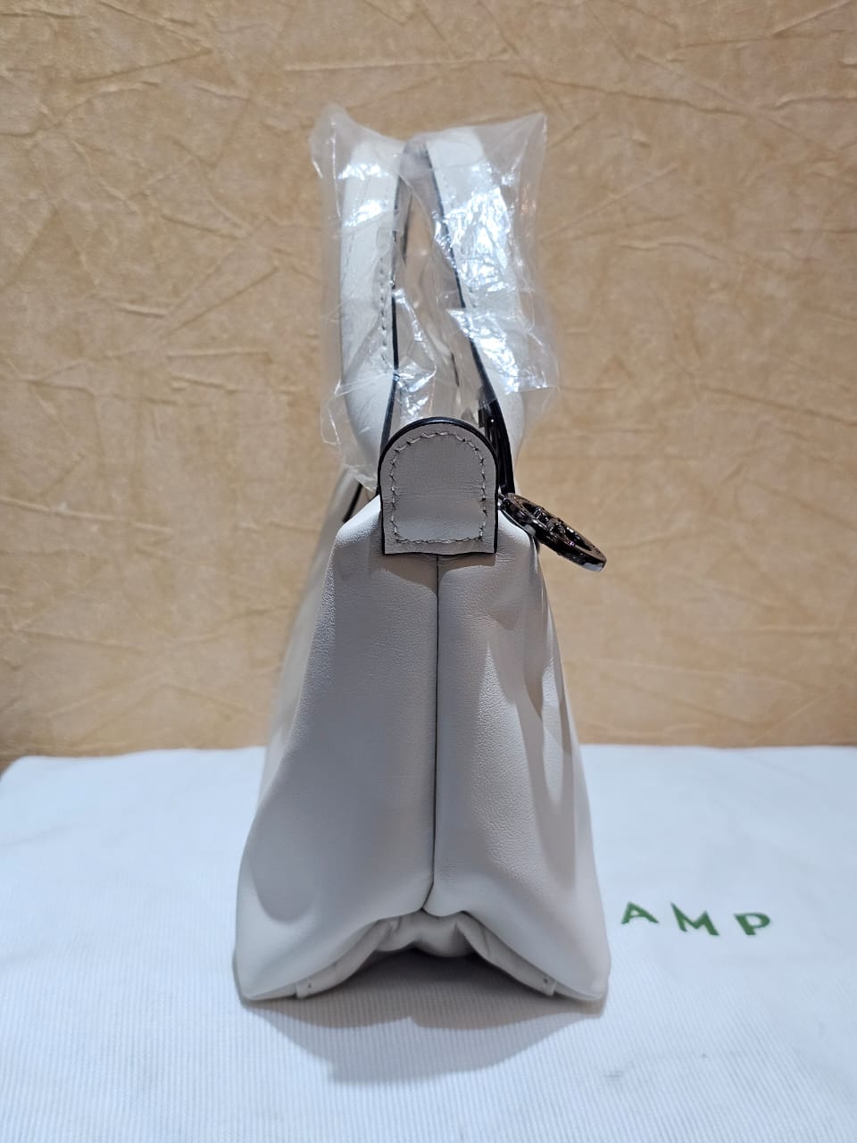 Longchamp