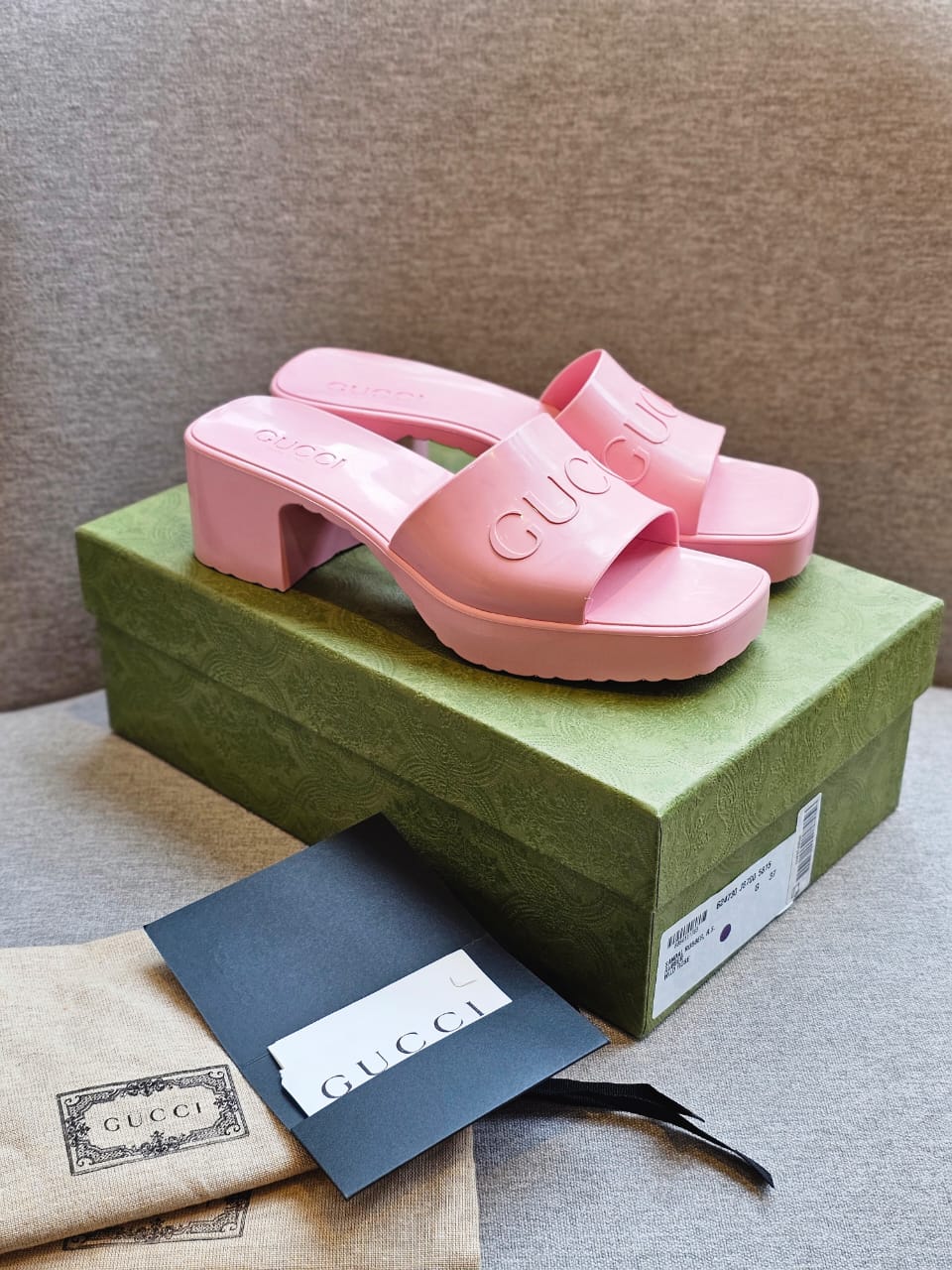 Gucci