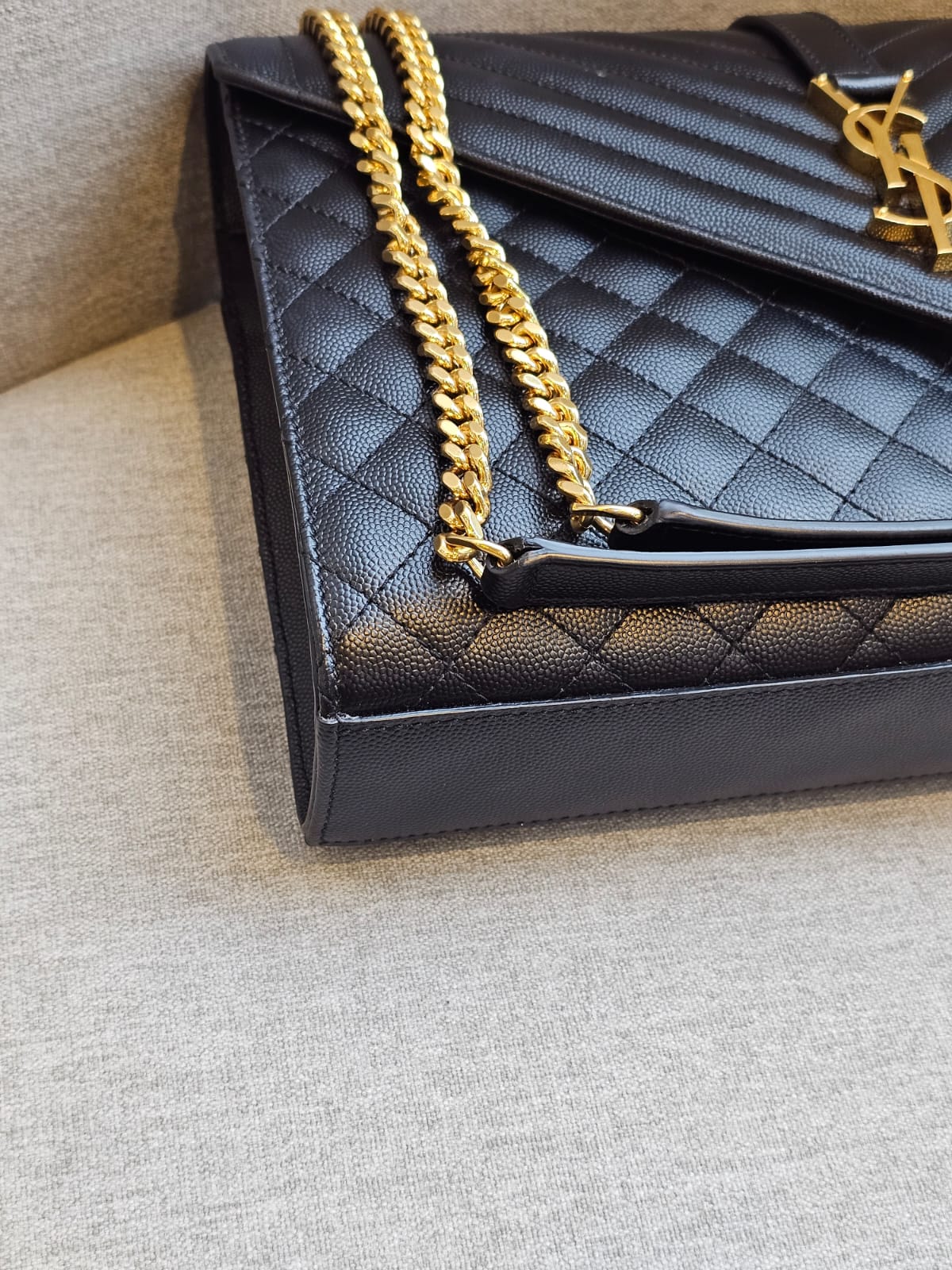 Saint Laurent