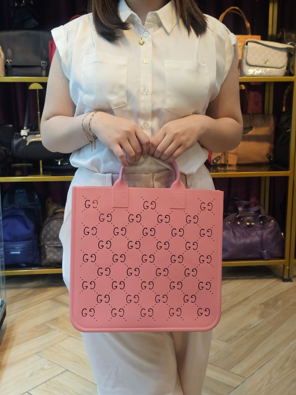 Gucci