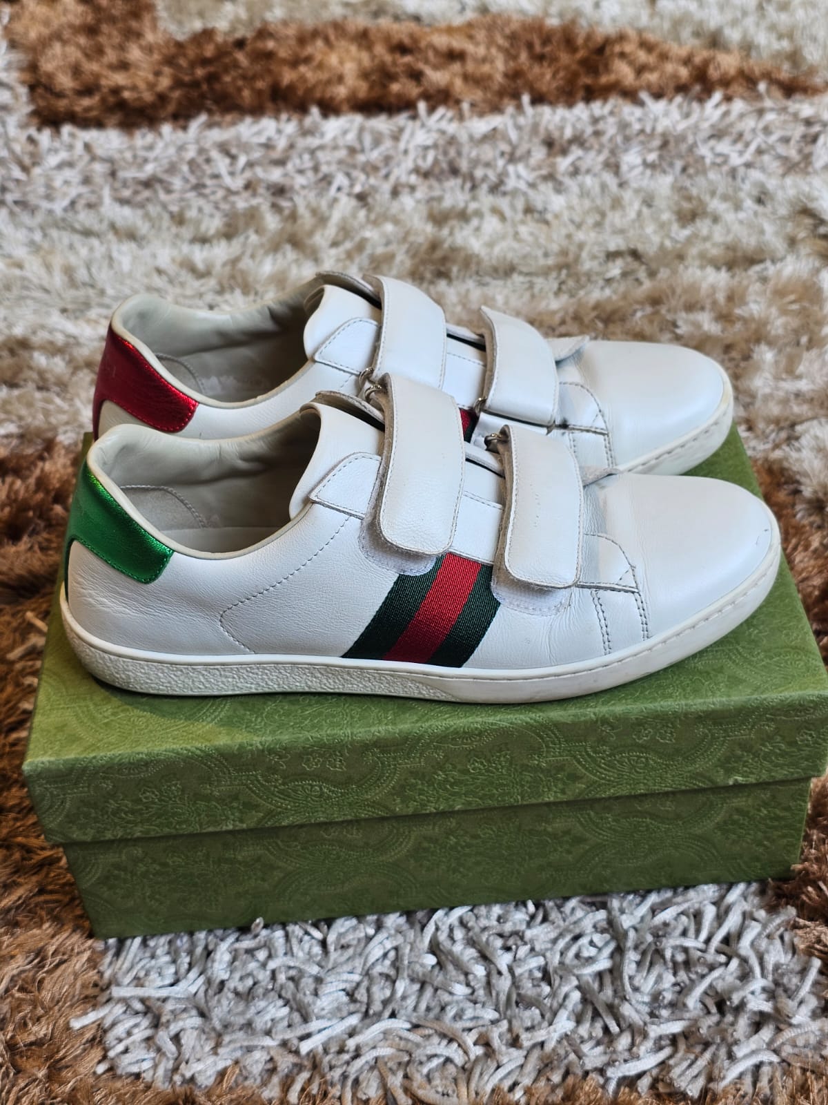 Gucci