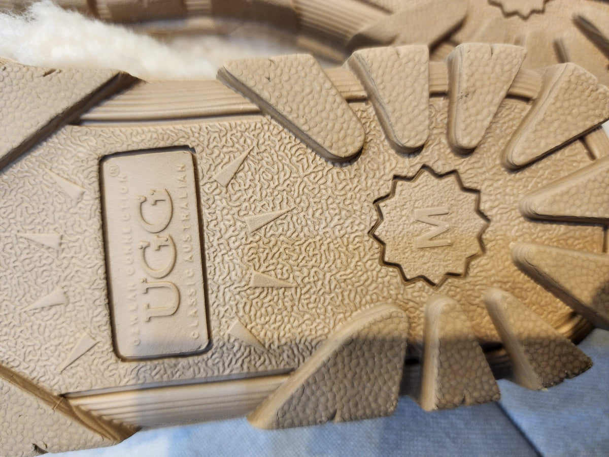 Ugg