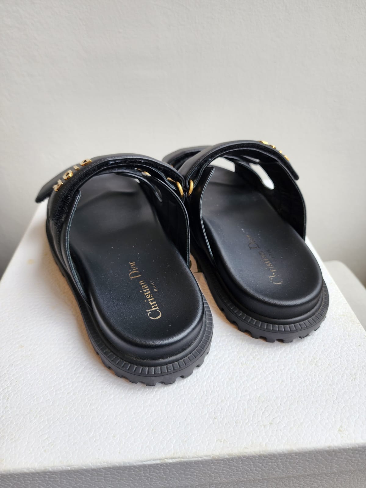 Dior