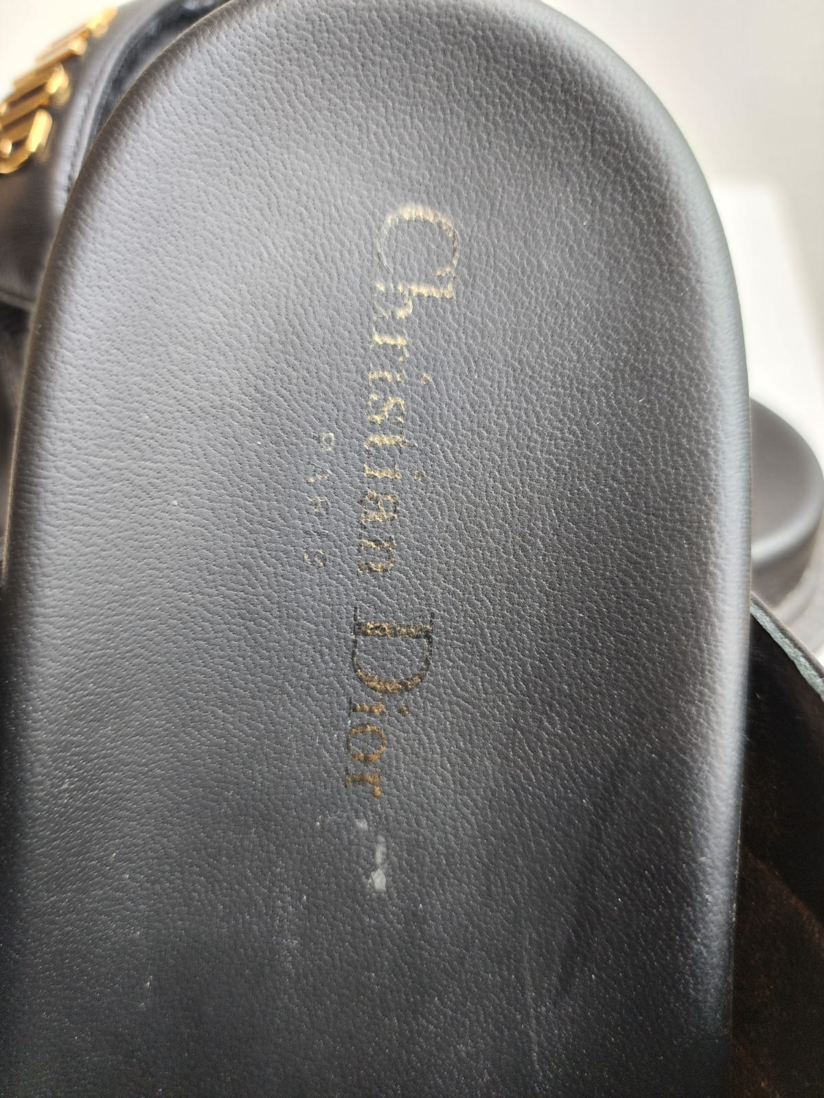 Dior