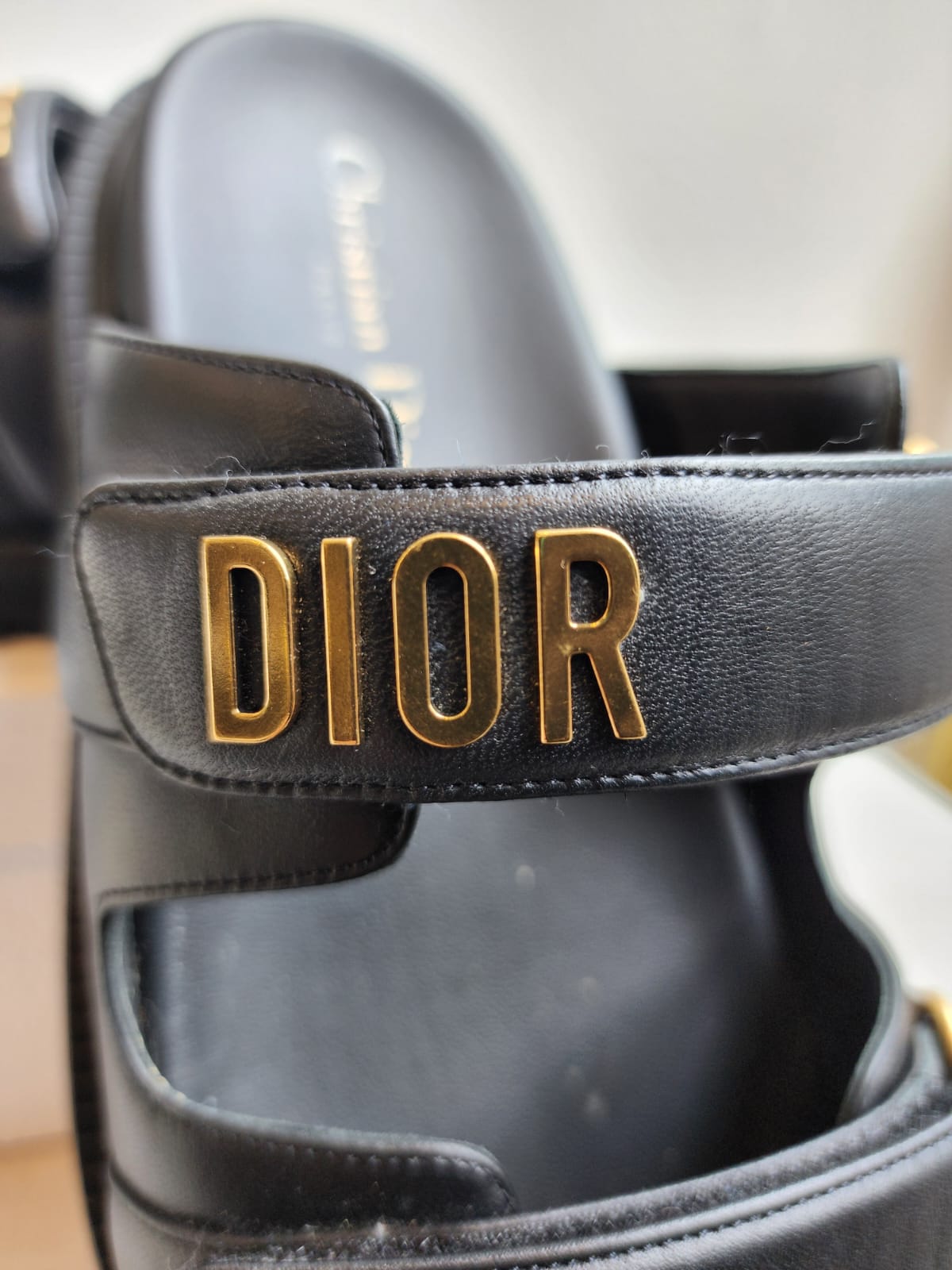 Dior