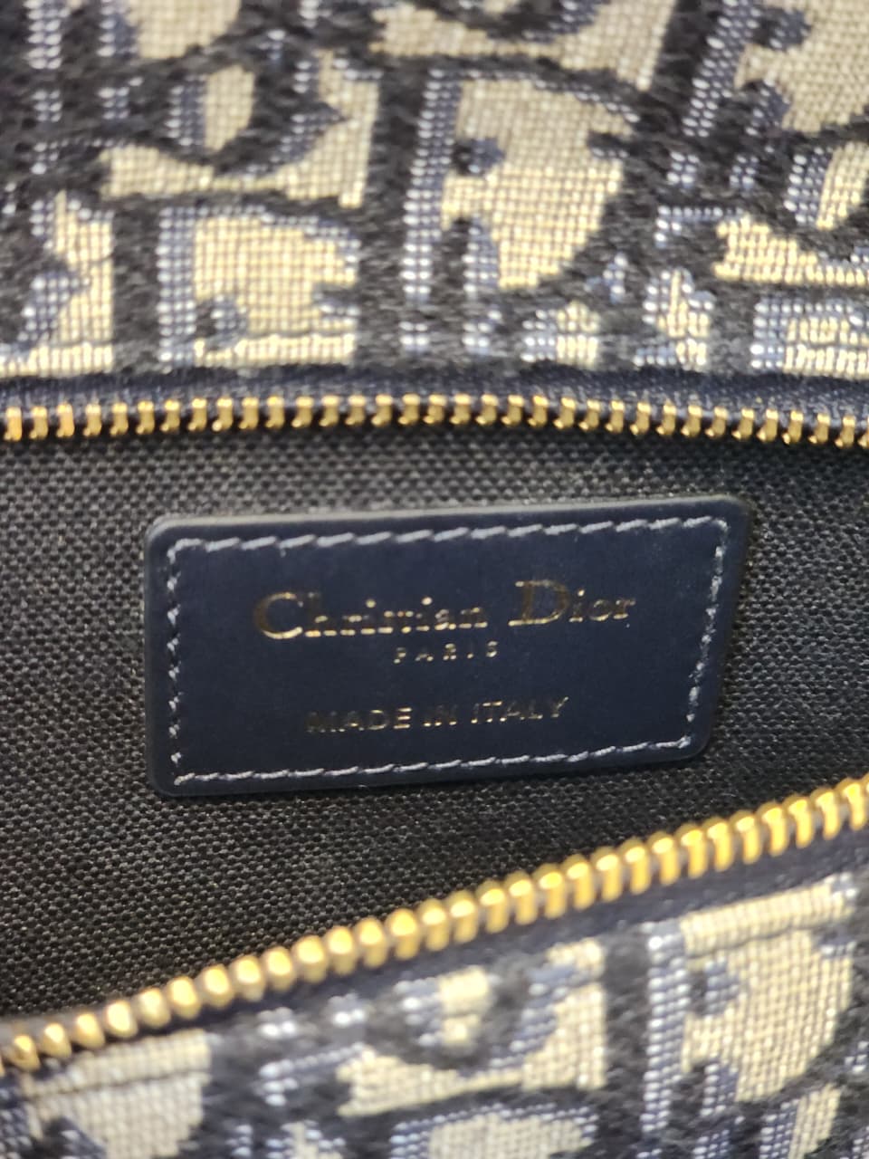 Dior