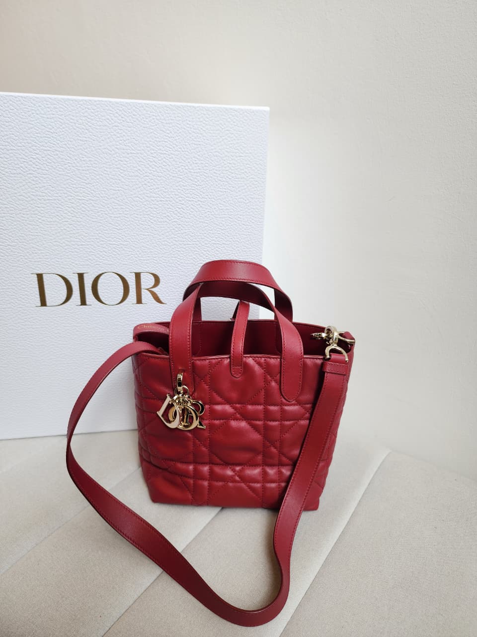Dior