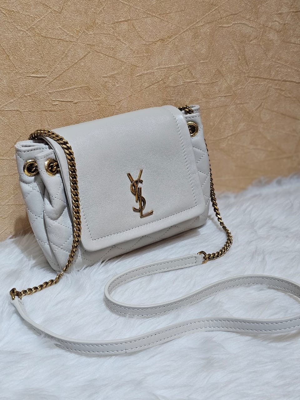 Saint Laurent