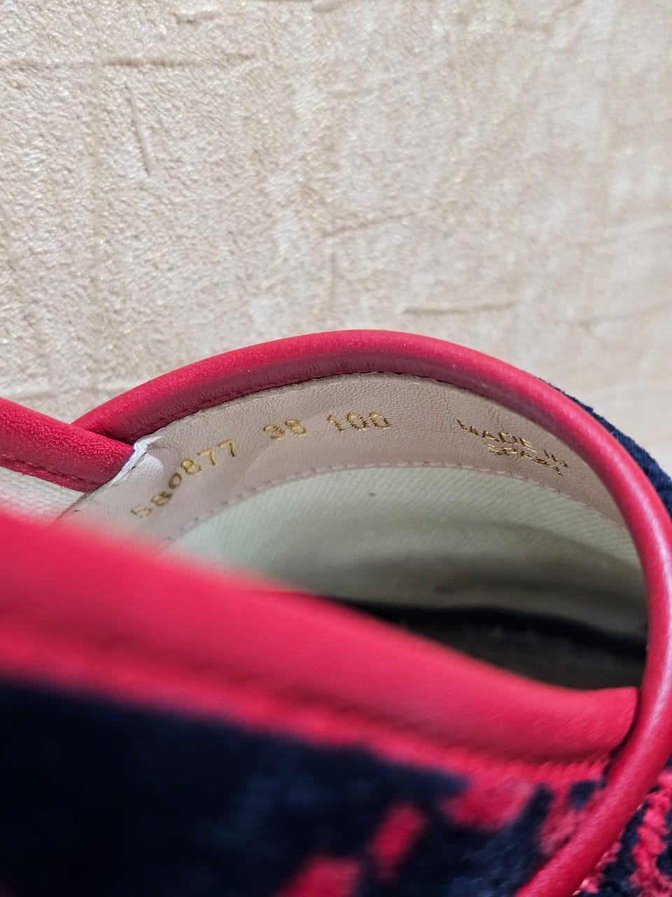 Gucci