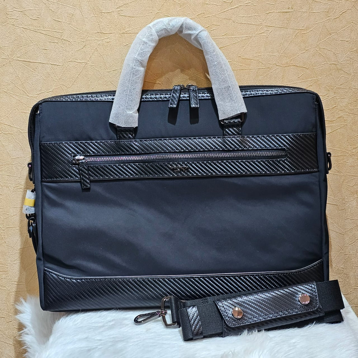 Tumi