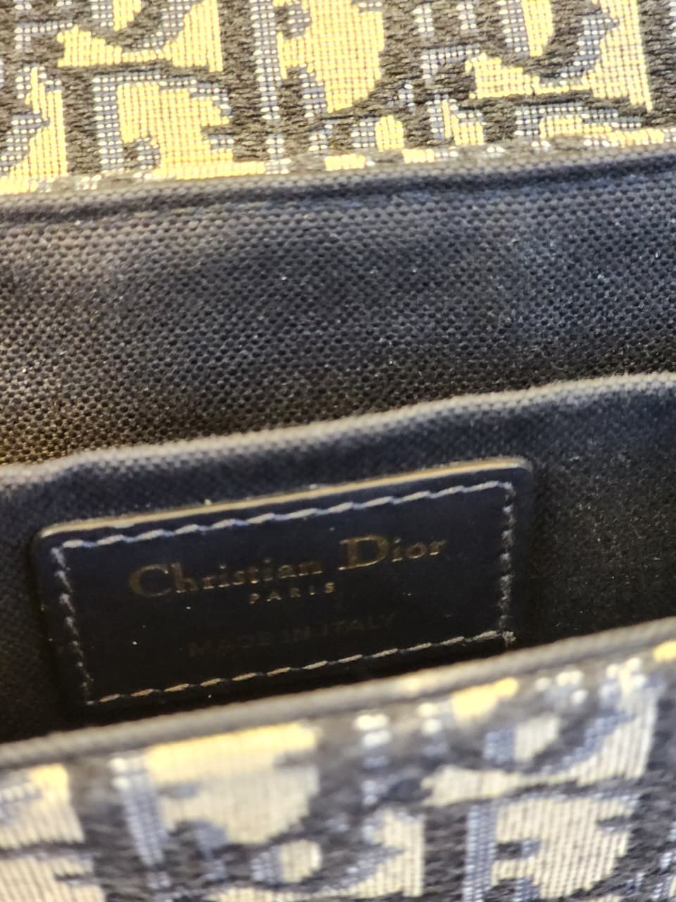 Dior