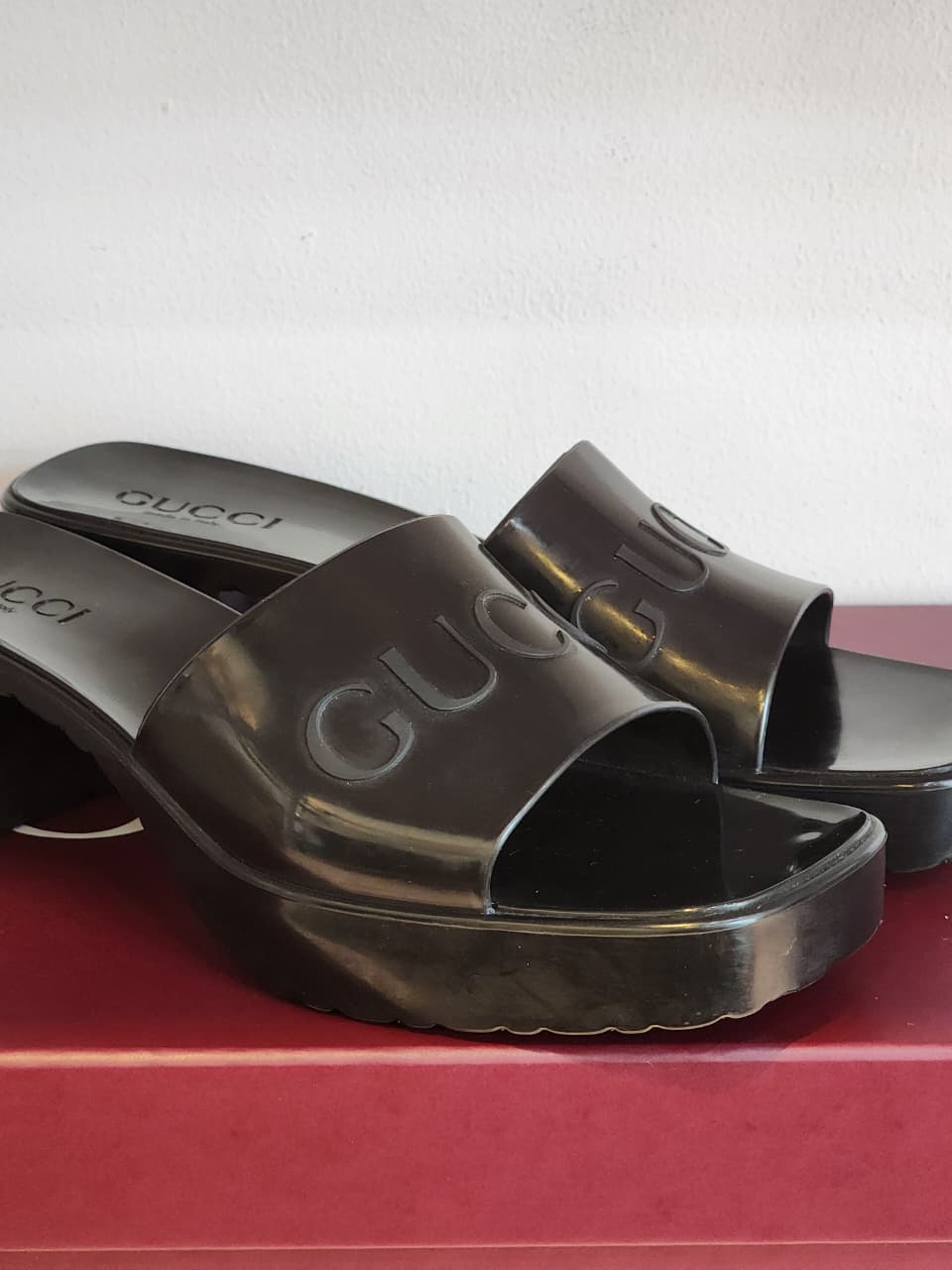 Gucci