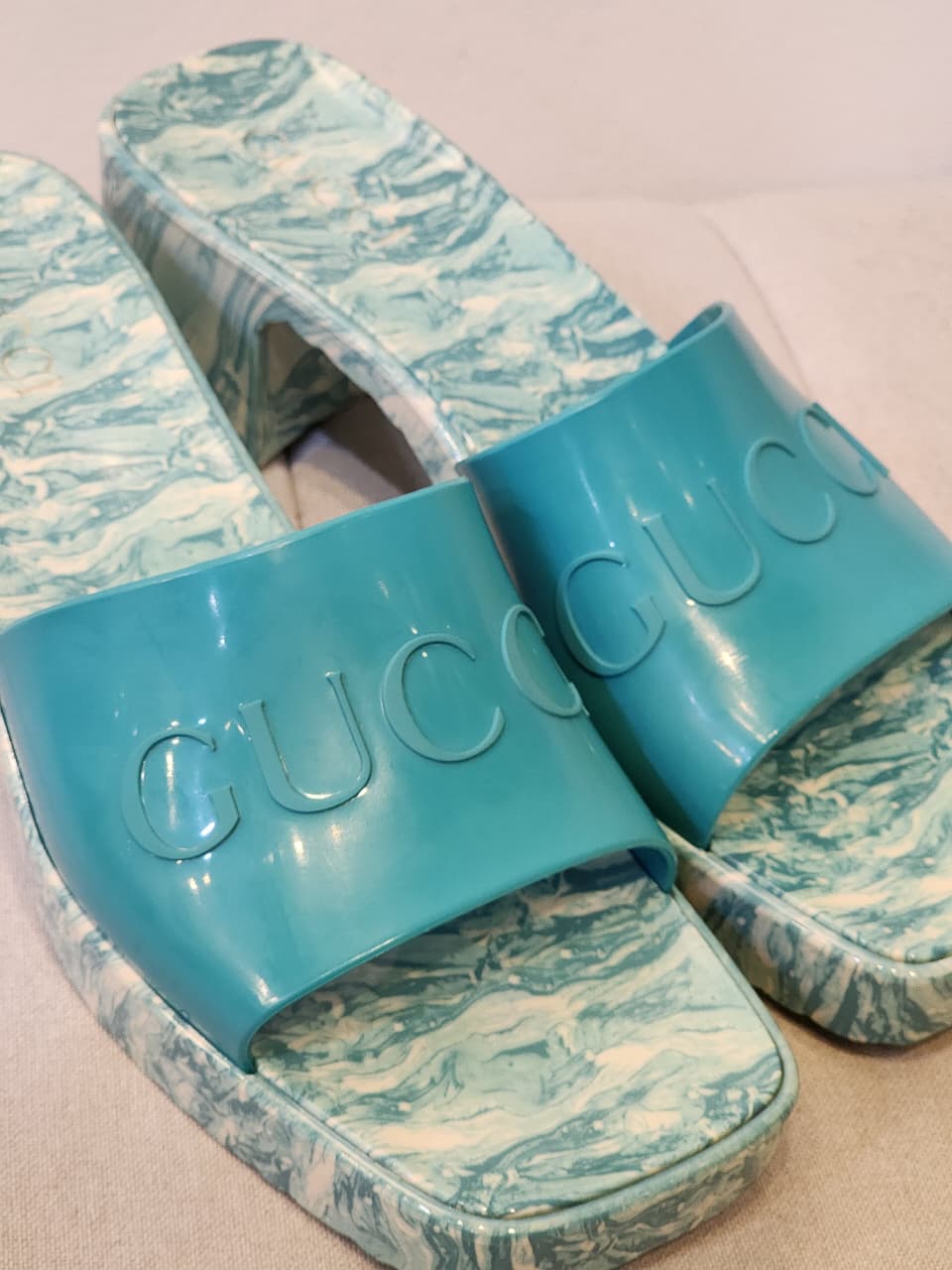 Gucci
