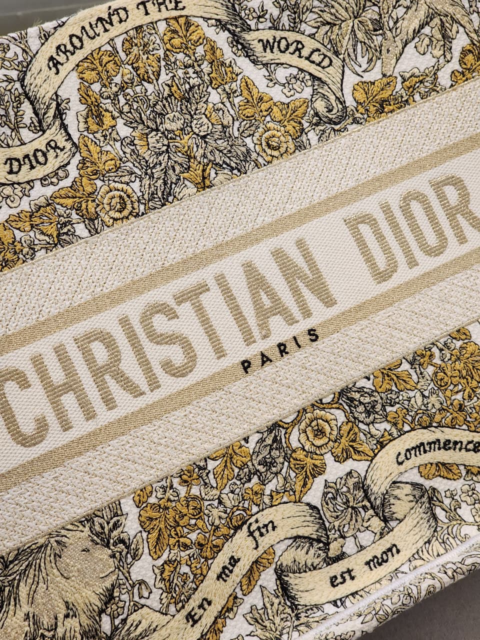 Dior