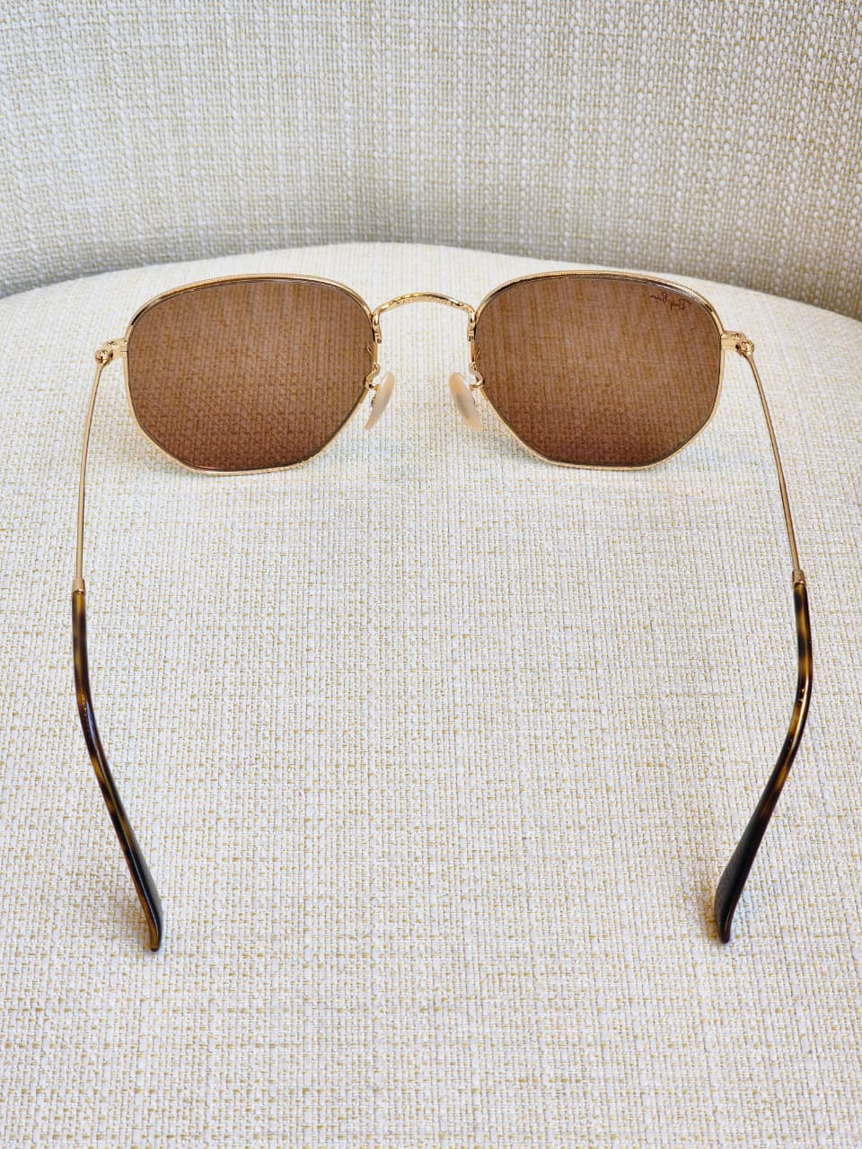 Ray-Ban