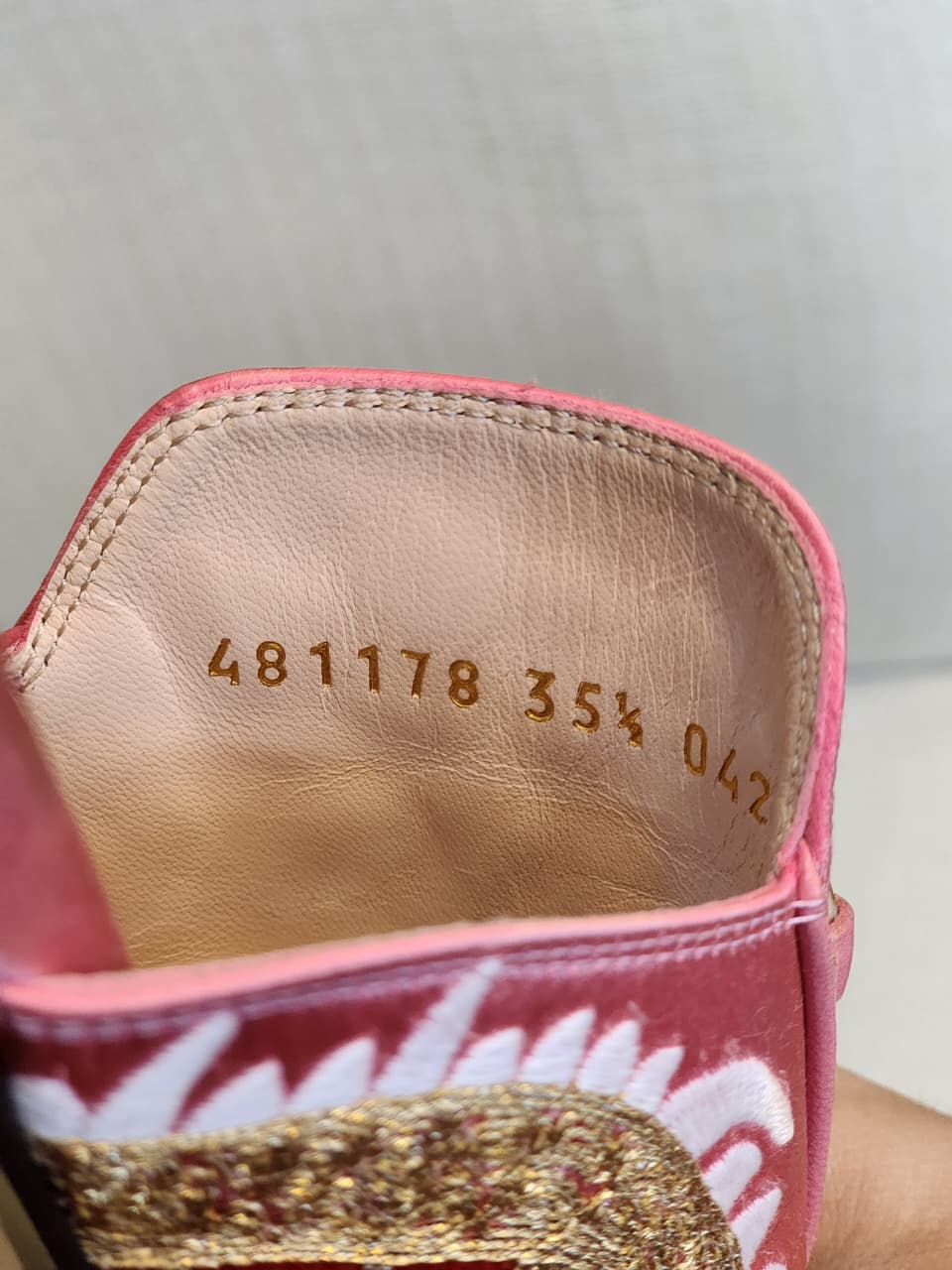 Gucci