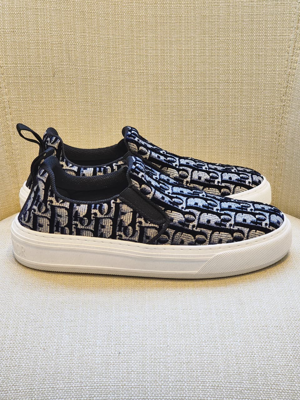 Dior