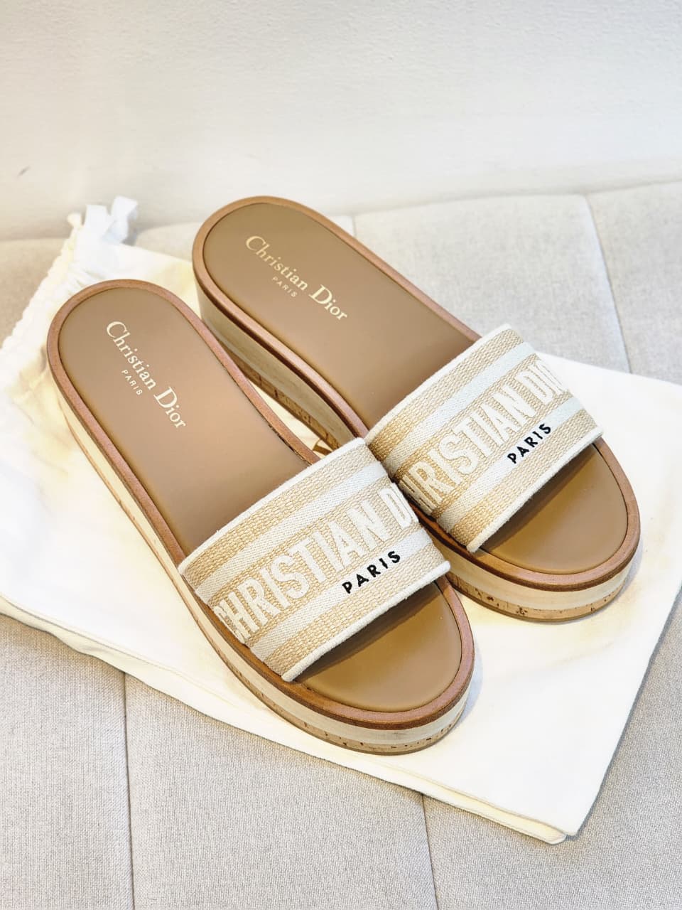 Dior