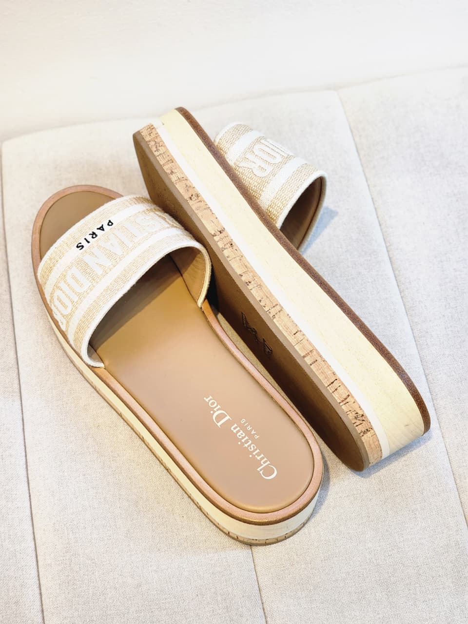 Dior