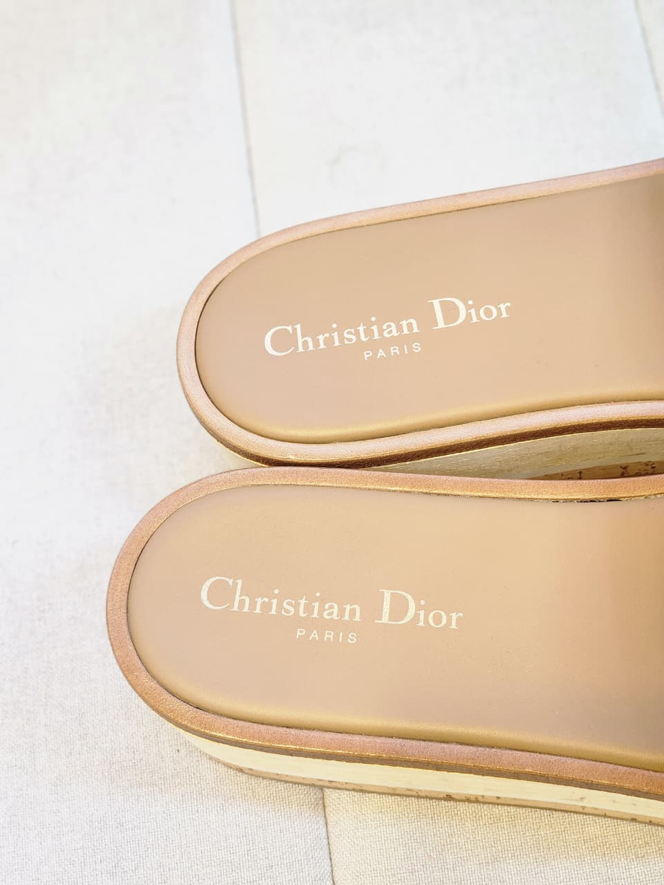 Dior