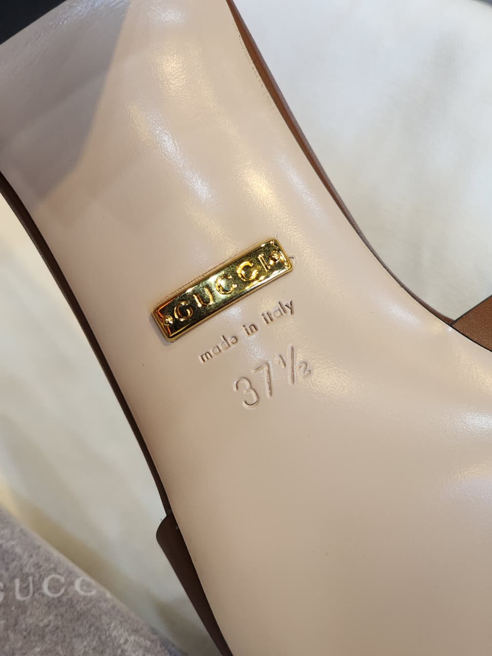 Gucci