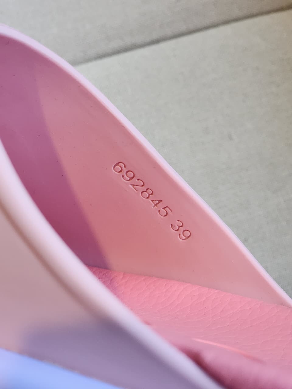 Gucci