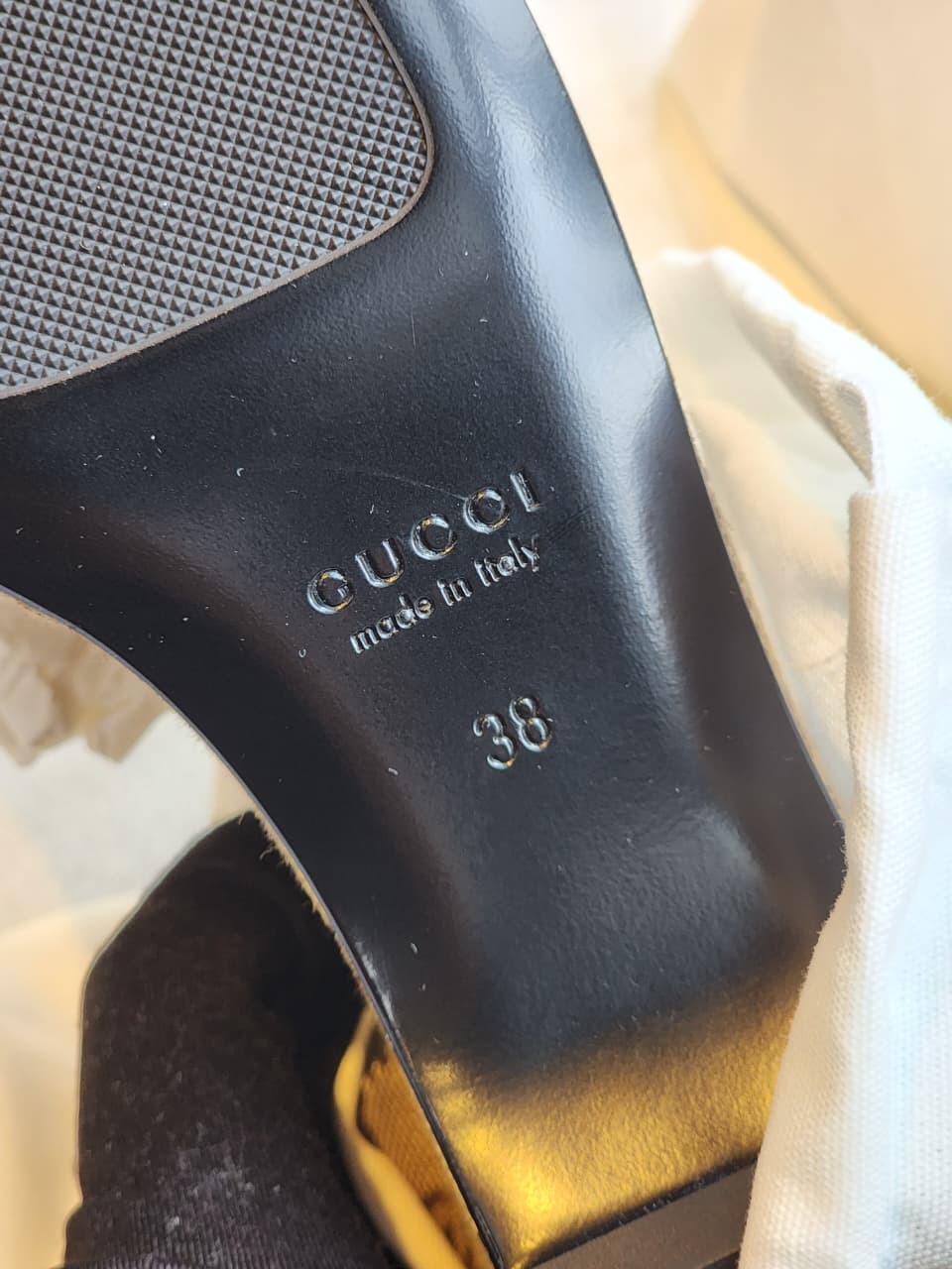 Gucci