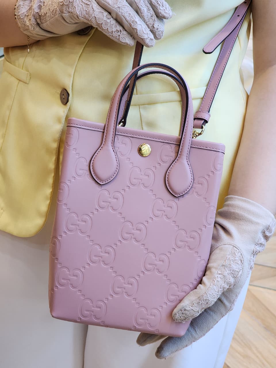 Gucci