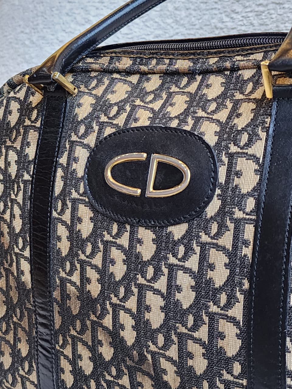 Dior
