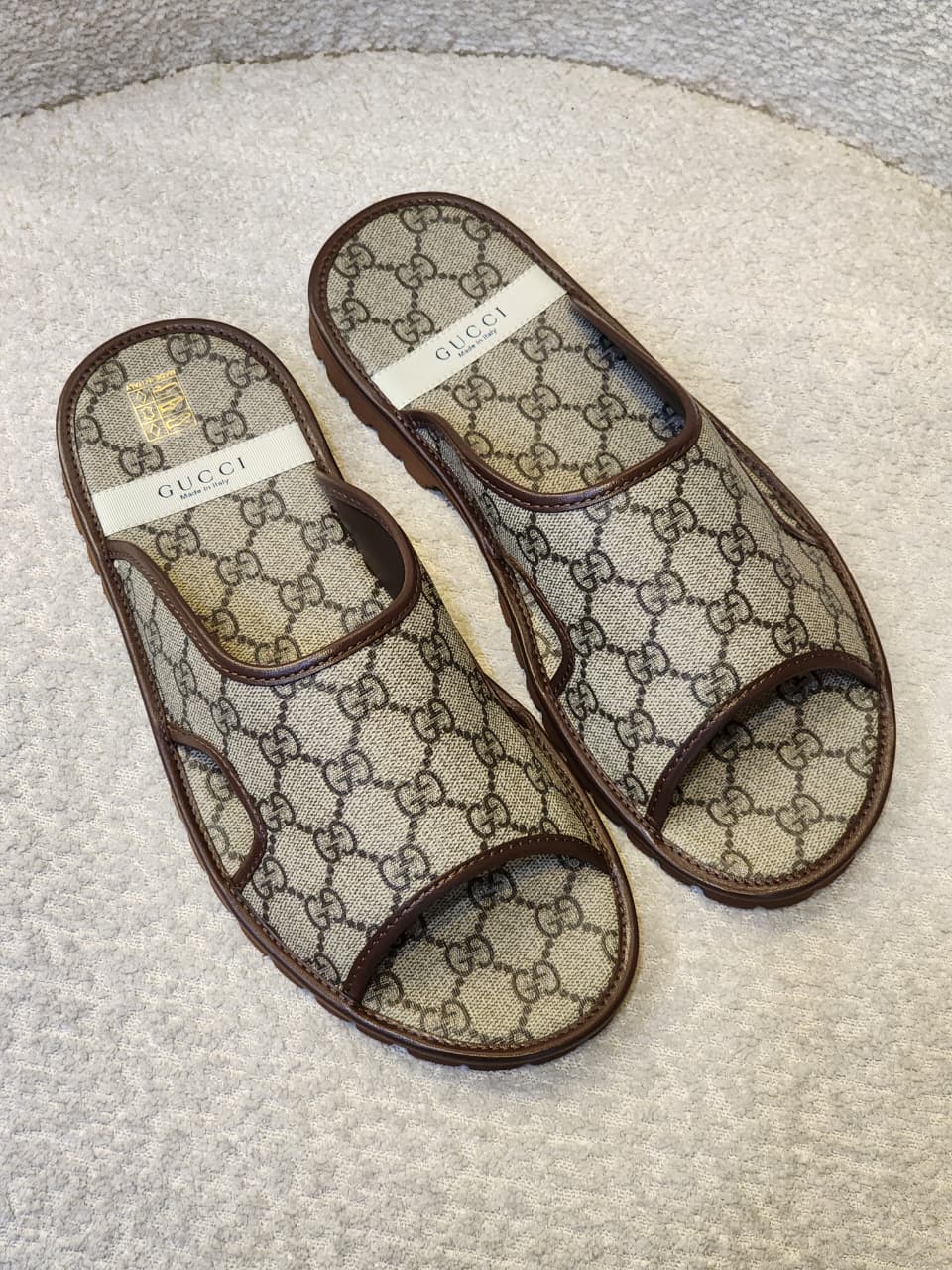 Gucci