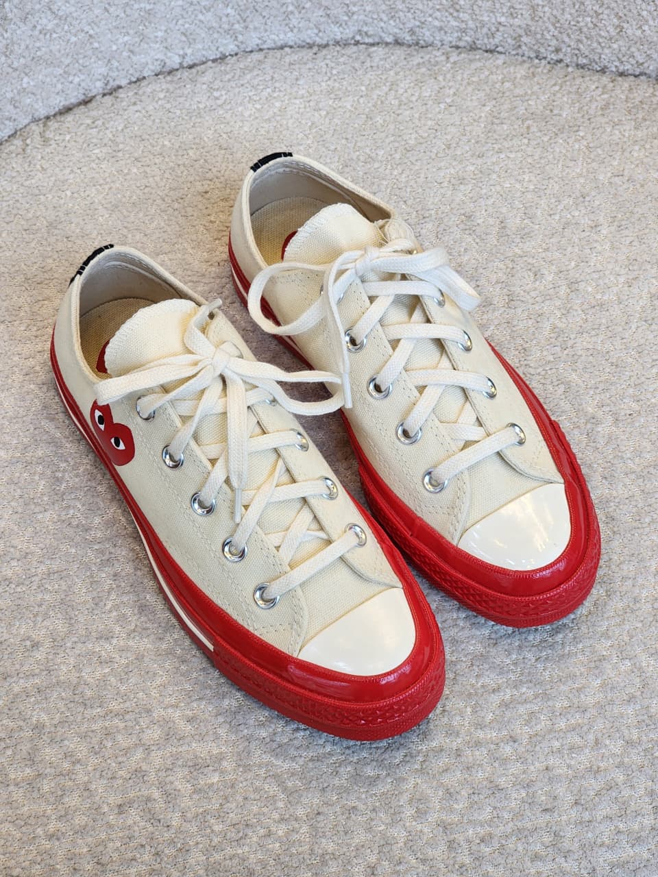 Converse