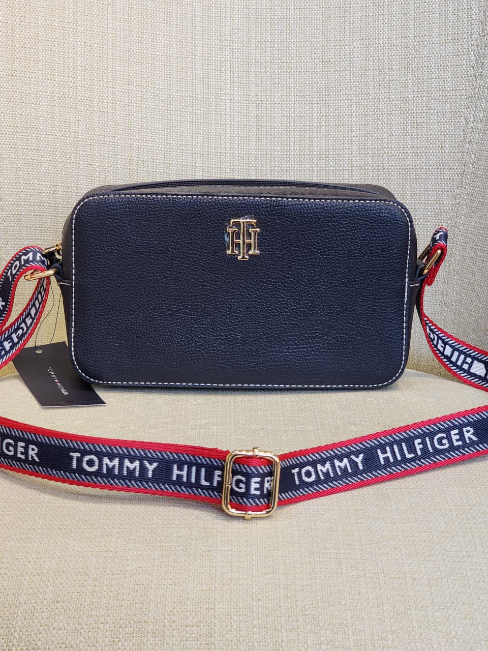 Tommy Hilfiger
