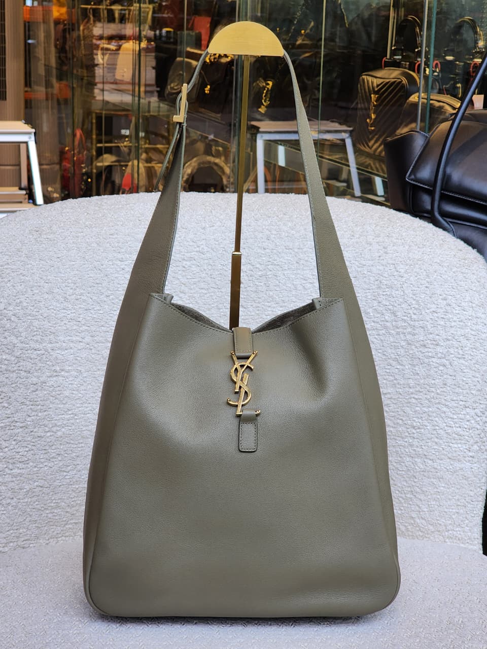 Saint Laurent