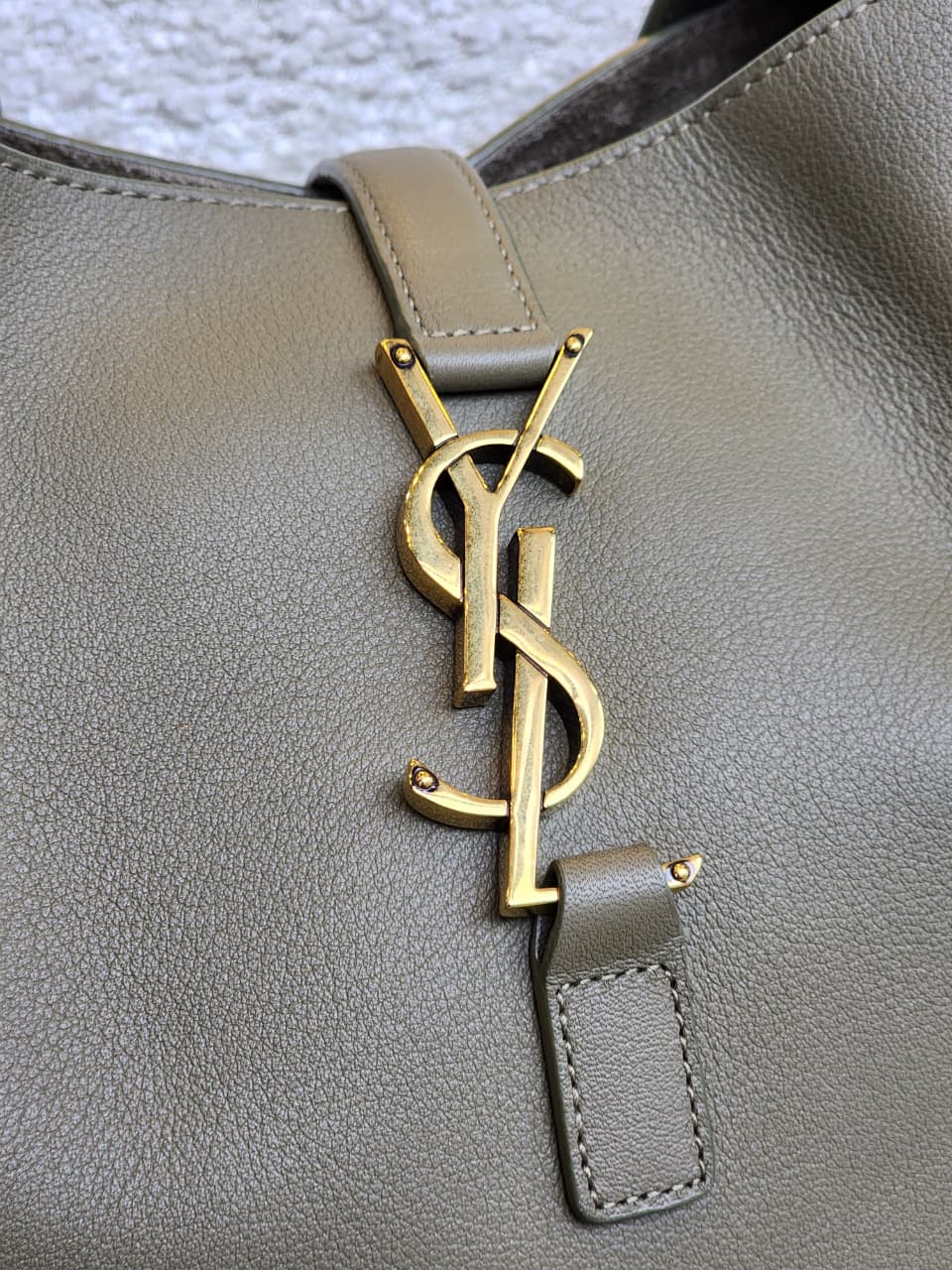 Saint Laurent