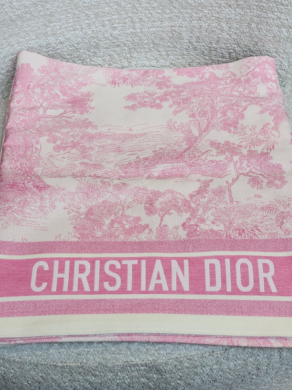 Dior