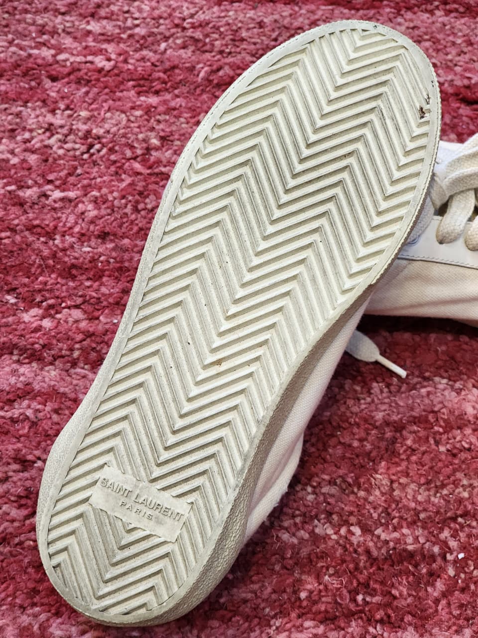 Saint Laurent