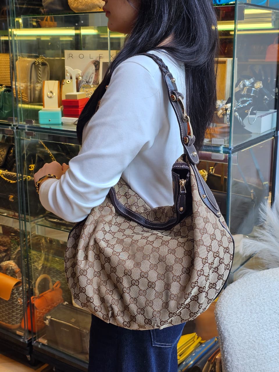 Gucci