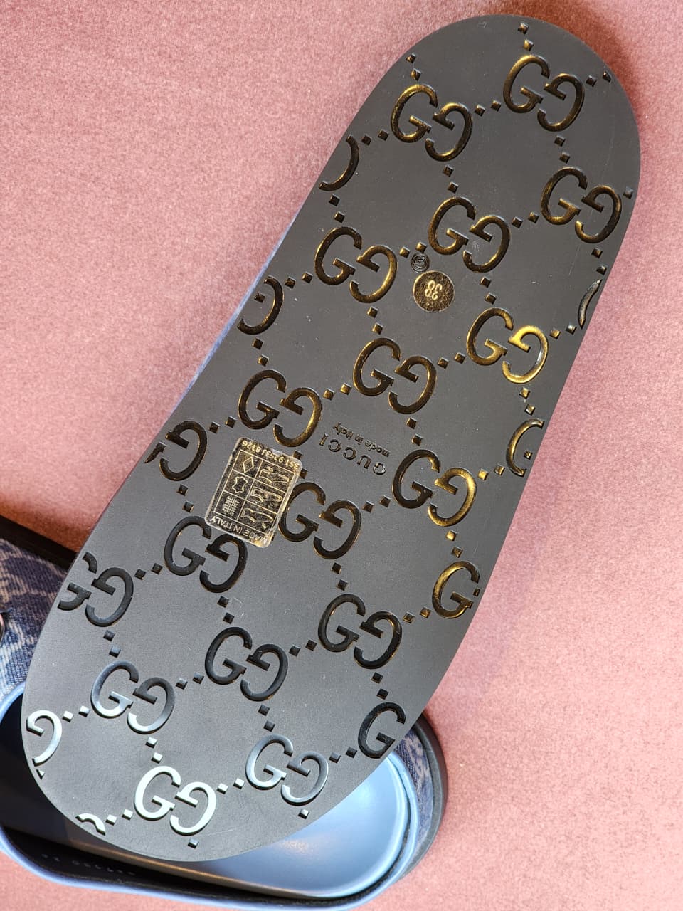 Gucci