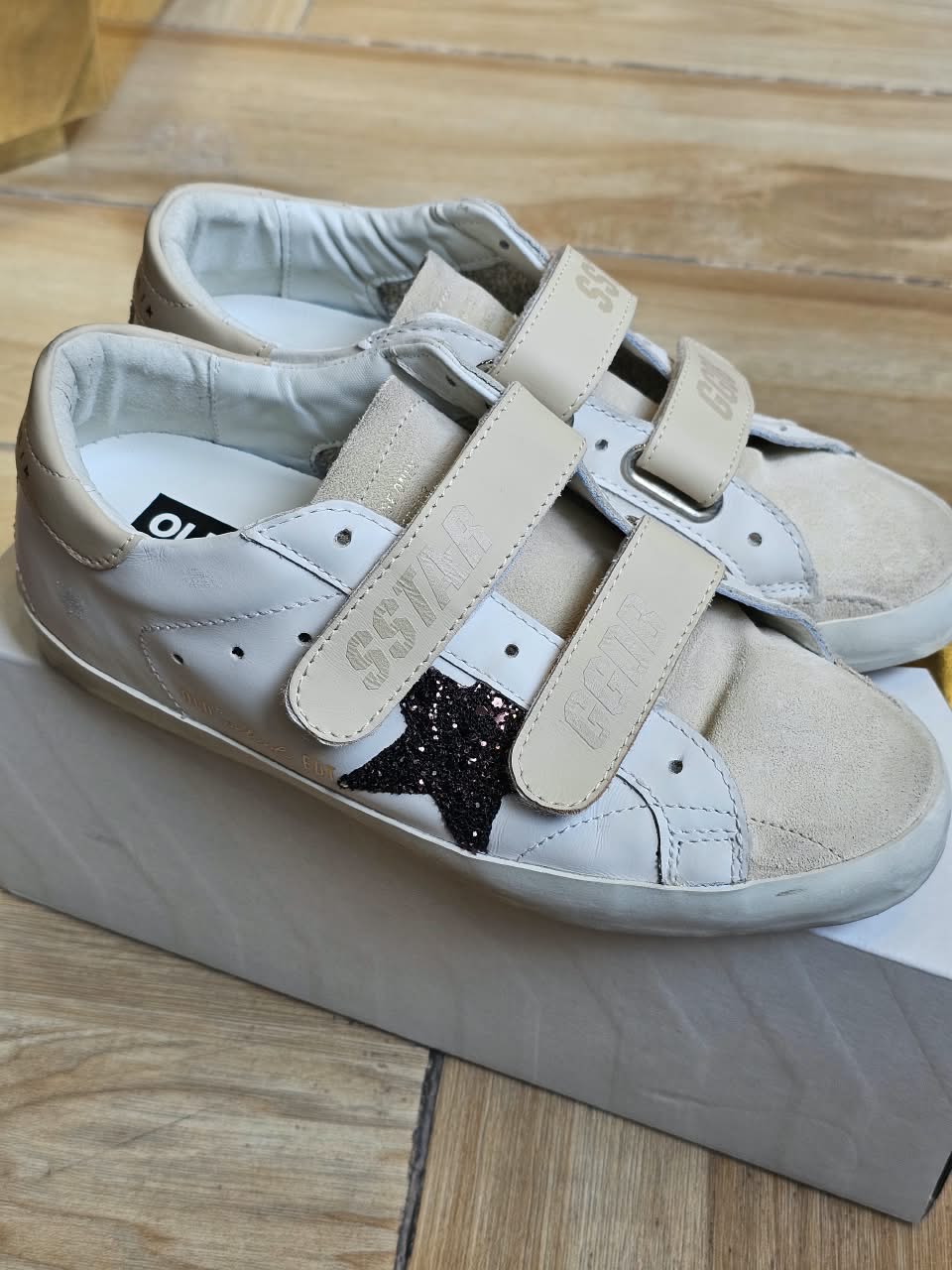 Golden Goose