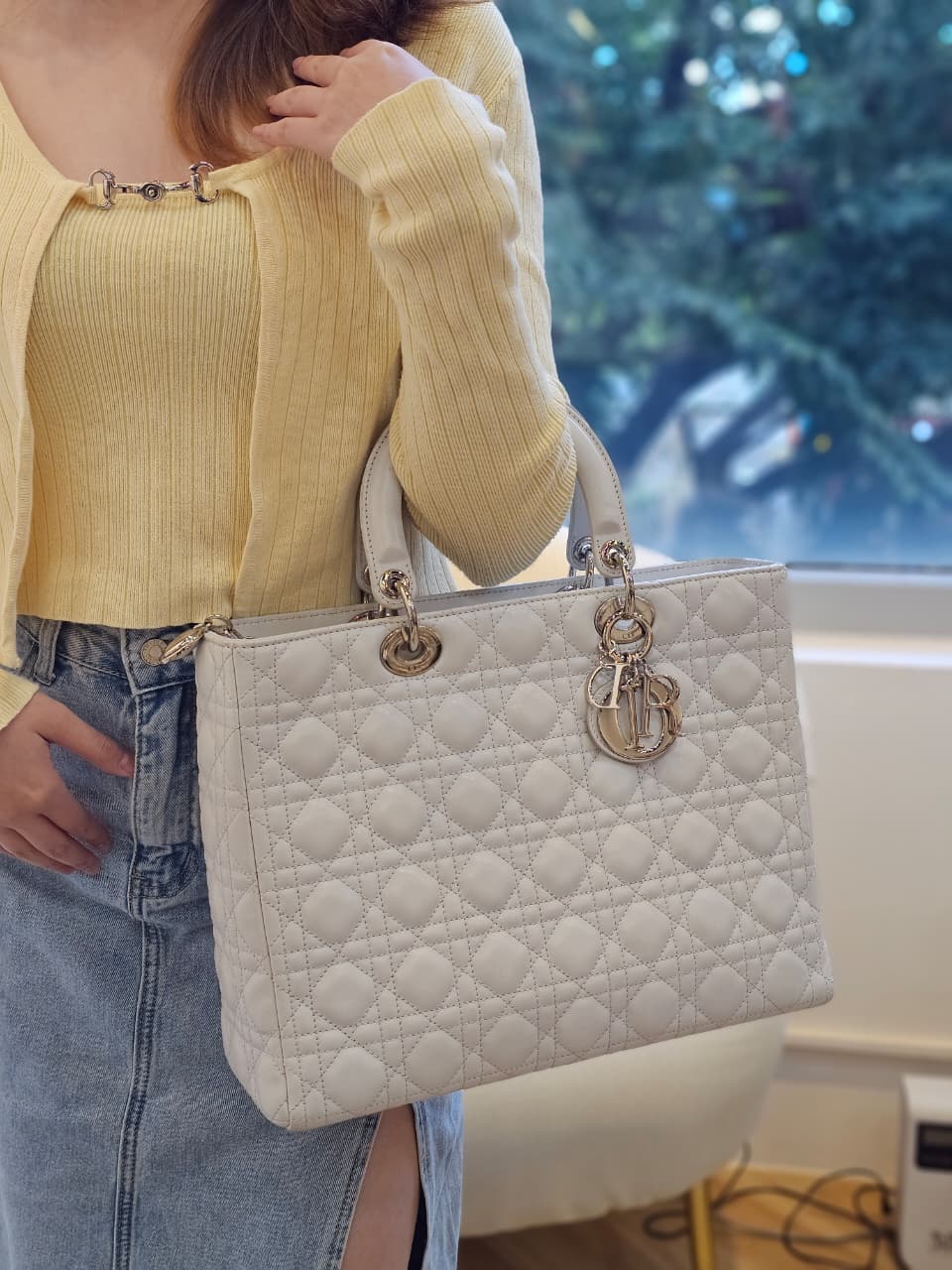 Dior