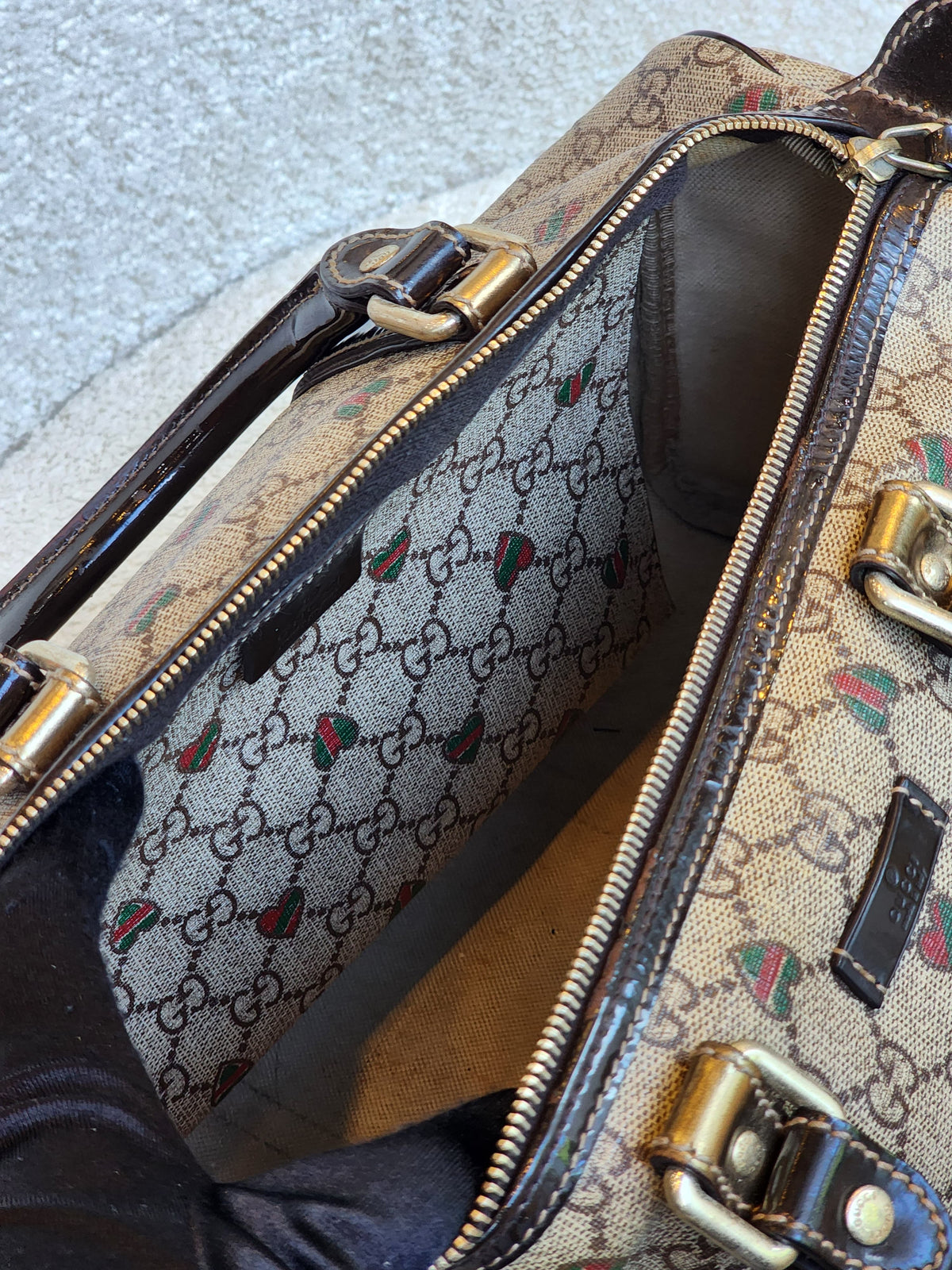 Gucci
